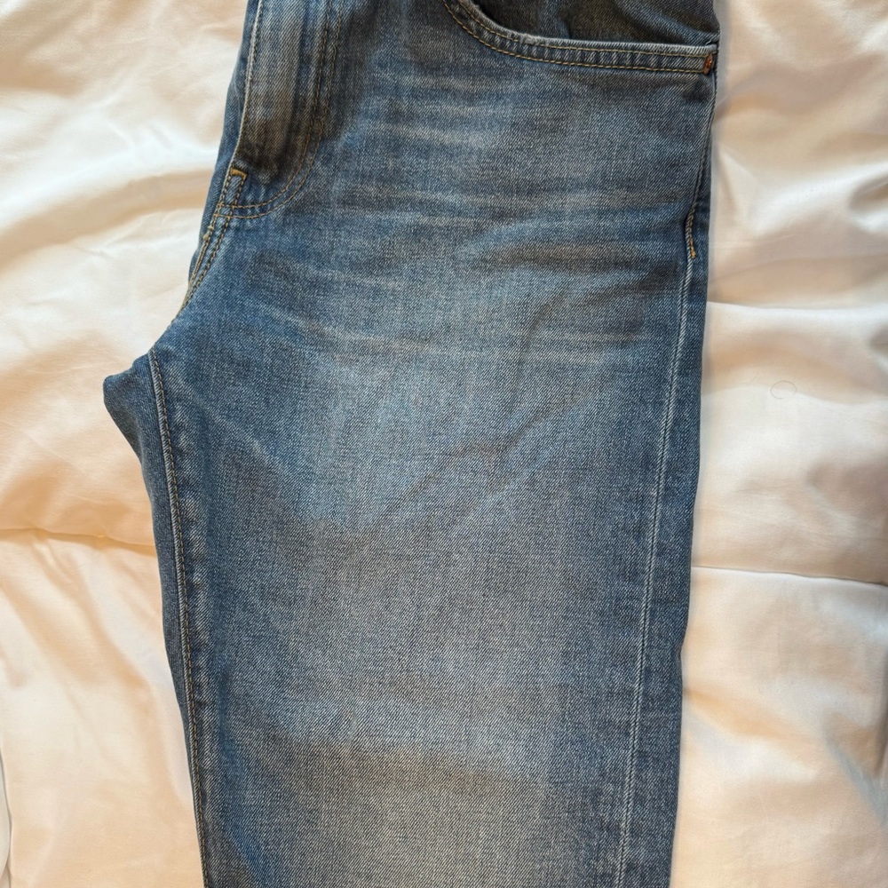 Stylish Blue Denim Jeans Collection - Picture 2 of 9